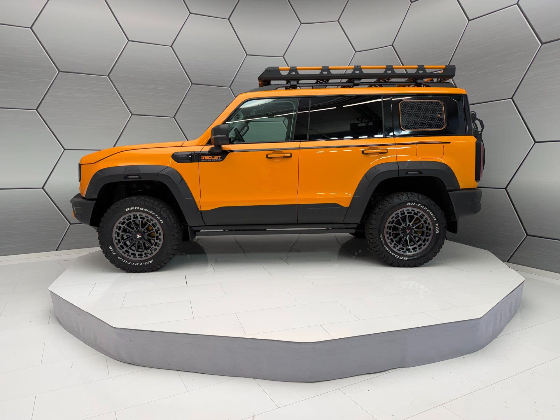 BAIC BJ40 2.0T 4WD REDUST LIMITED EDITION UMBAU
