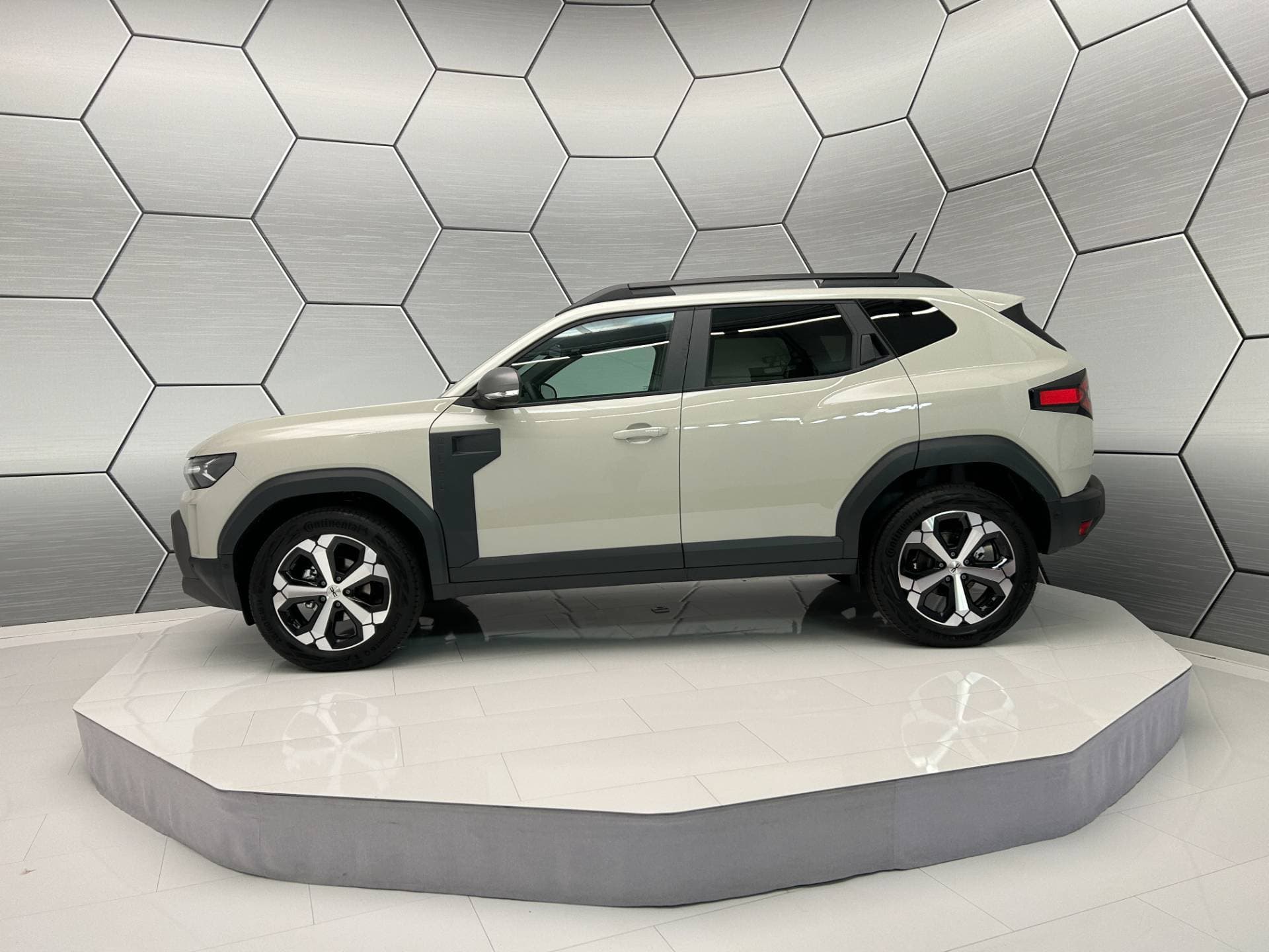 Dacia Duster Journey hybrid 155 City/ Winter-Plus-Paket